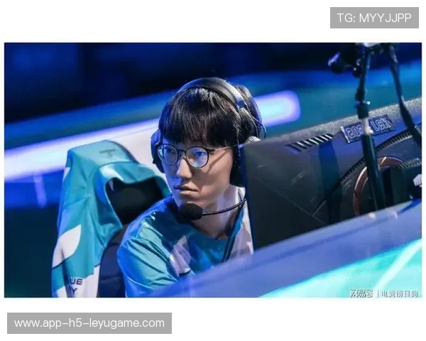 LPL选手操作极限刷新观众认知，lpl选手训练时间表